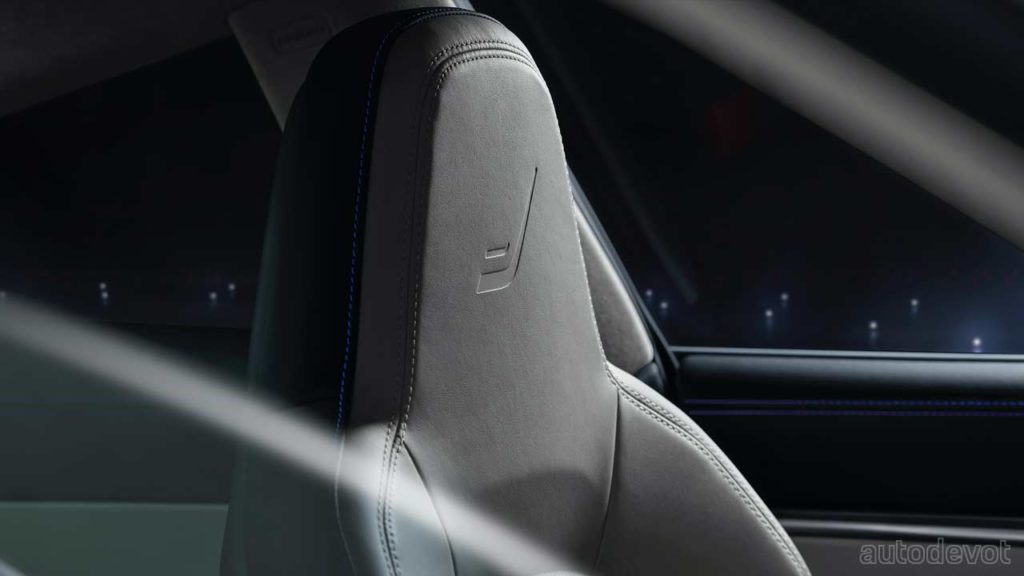 Porsche-911-Turbo-S-inspired-by-Embraer-Phenom-300E-business-jet_interior_seats_2