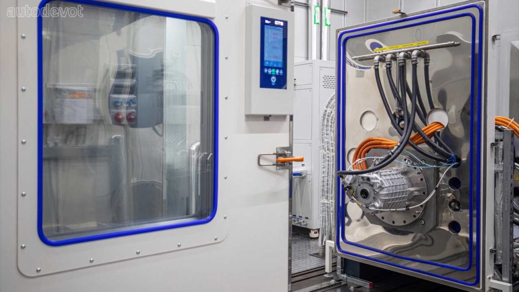 Volvo-Cars-E-motor-lab-in-China