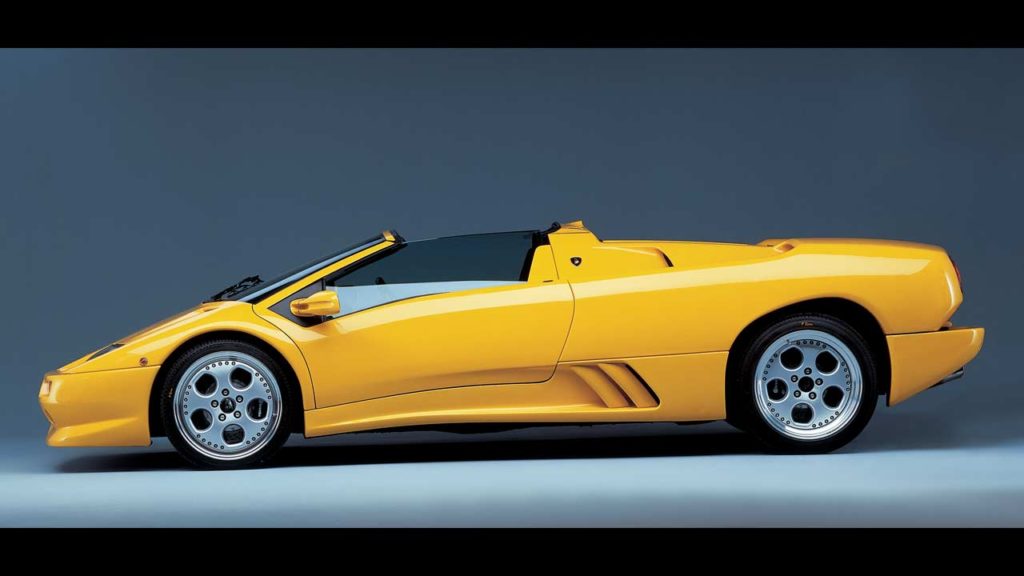 1996-Lamborghini-Diablo-Roadster_side