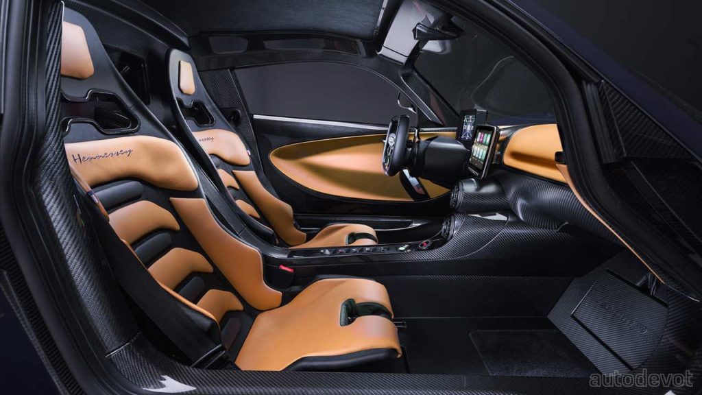 Hennessey-Venom-F5-production-version_interior_seats