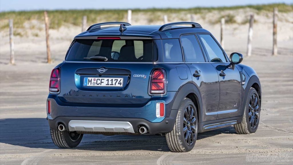 MINI-Countryman-Boardwalk_2