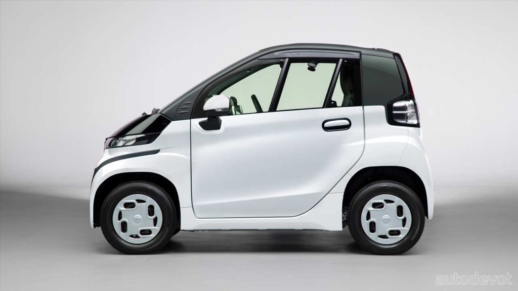 Toyota-C+pod-electric-vehicle_side