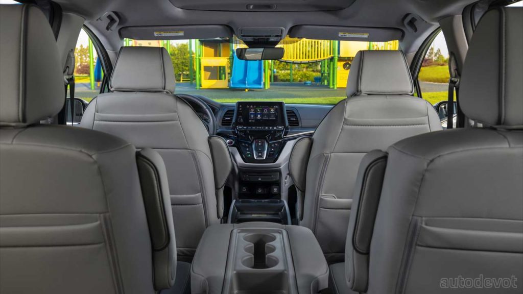 2021-Honda-Odyssey_interior_2