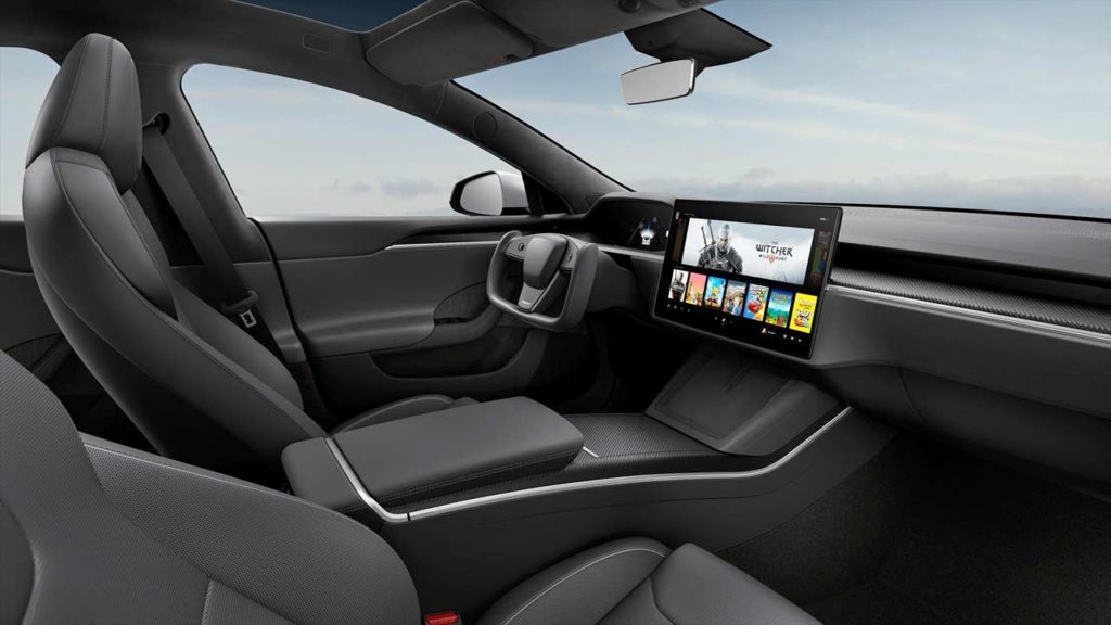 2021-Tesla-Model-S_interior
