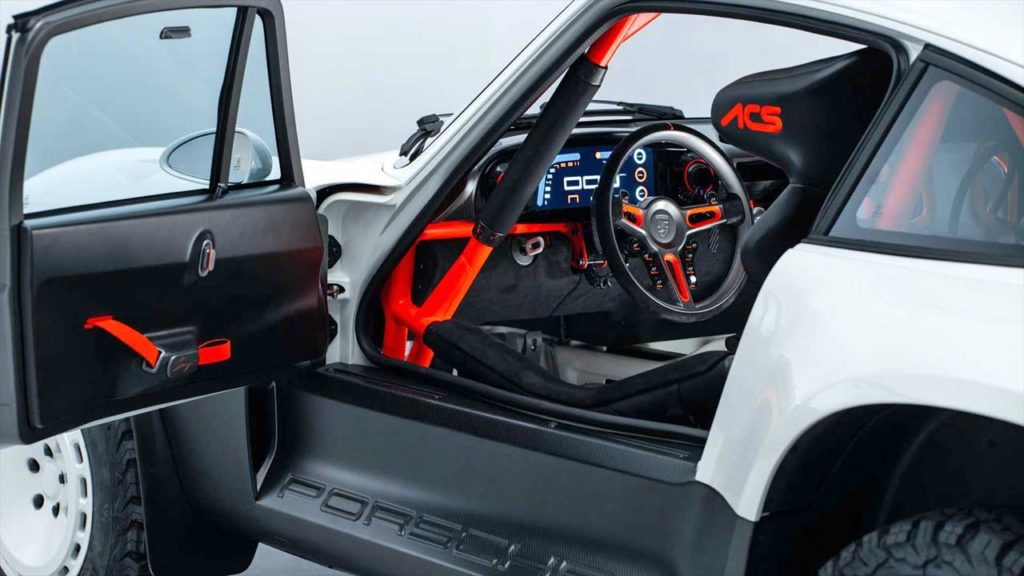 Singer-All-terrain-Competition-Study-Porsche-964-911_interior
