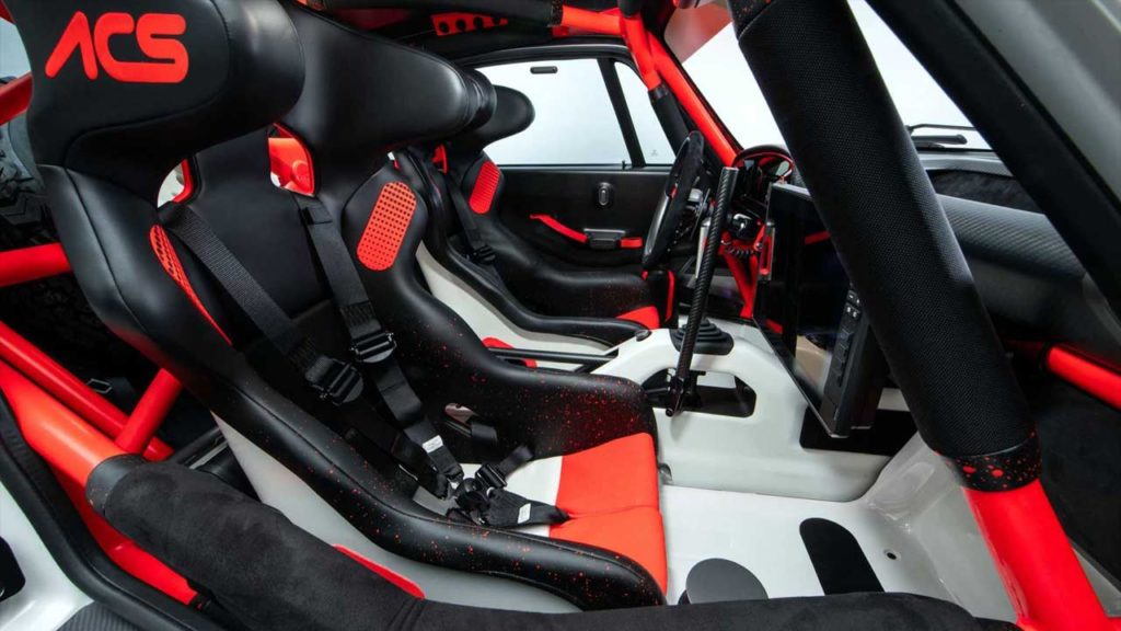 Singer-All-terrain-Competition-Study-Porsche-964-911_interior_seats