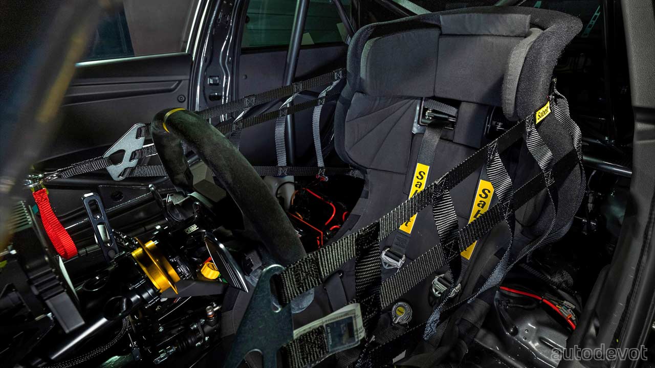 2021-Audi-RS-3-LMS_interior_seat