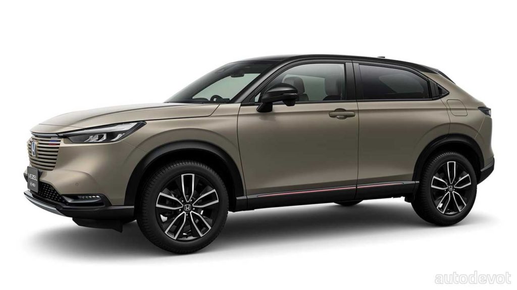 3rd-generation-2022-Honda-Vezel_Japan_2