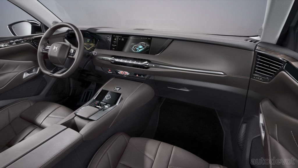 DS-Automobiles-2021-DS-4_interior
