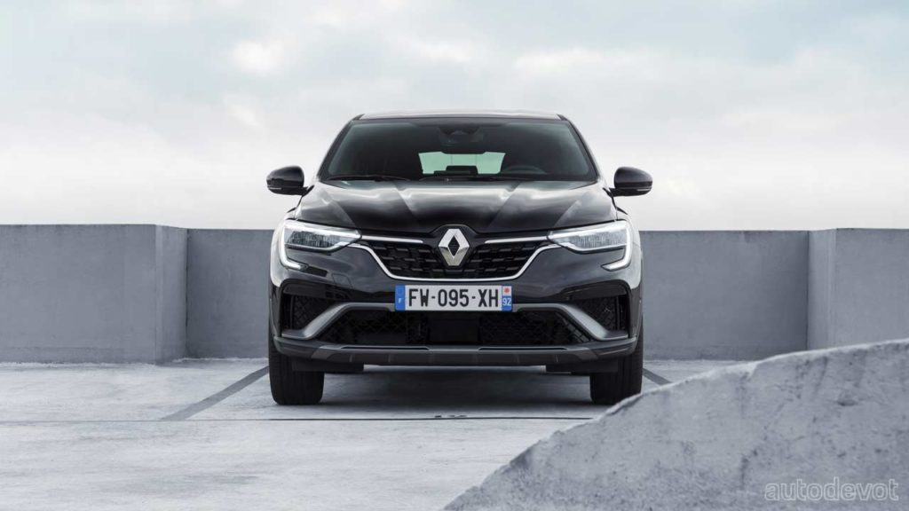 2021-Renault-Arkana-for-Europe_front