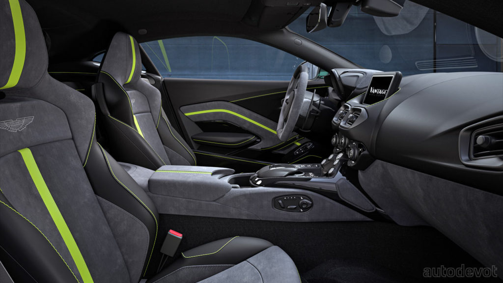 Aston-Martin-Vantage-F1-Edition_interior_seats