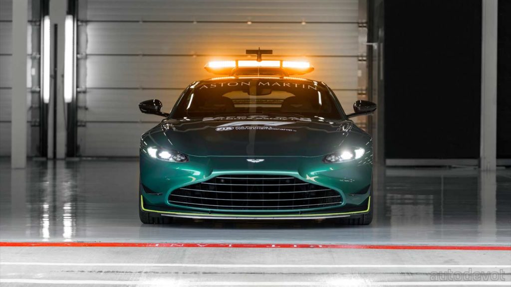 Aston-Martin-Vantage-official-safety-and-medical-car-for-F1_front