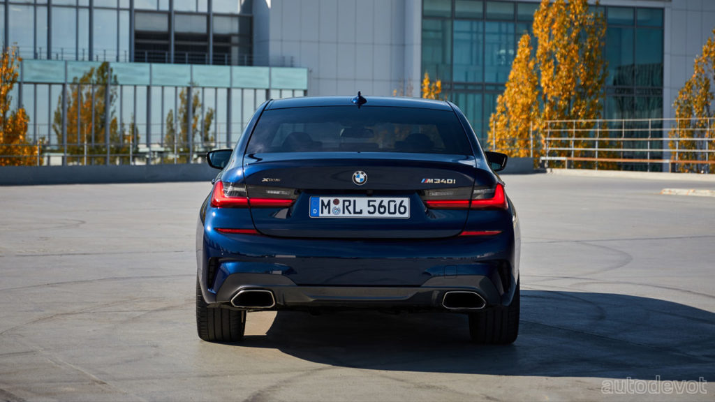 First-ever-BMW-M340i-xDrive_rear