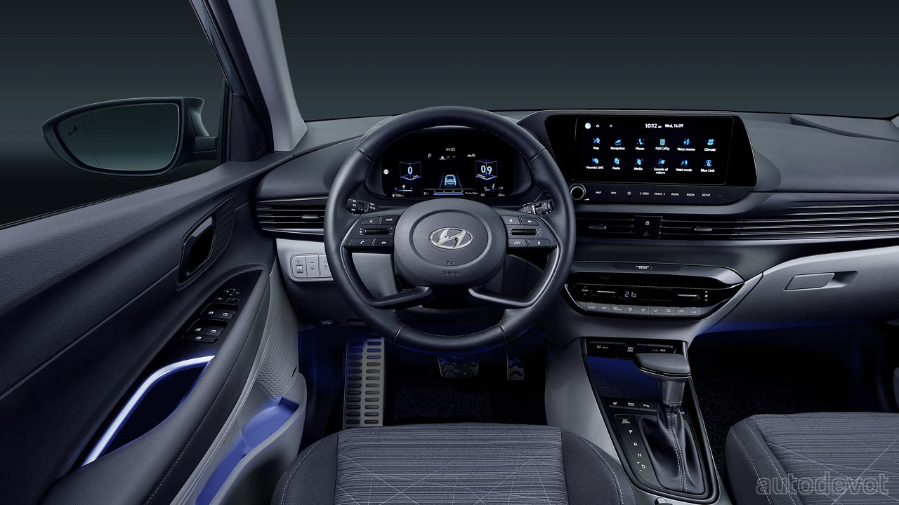 Hyundai-Bayon_interior_steering_wheel_instrument_display
