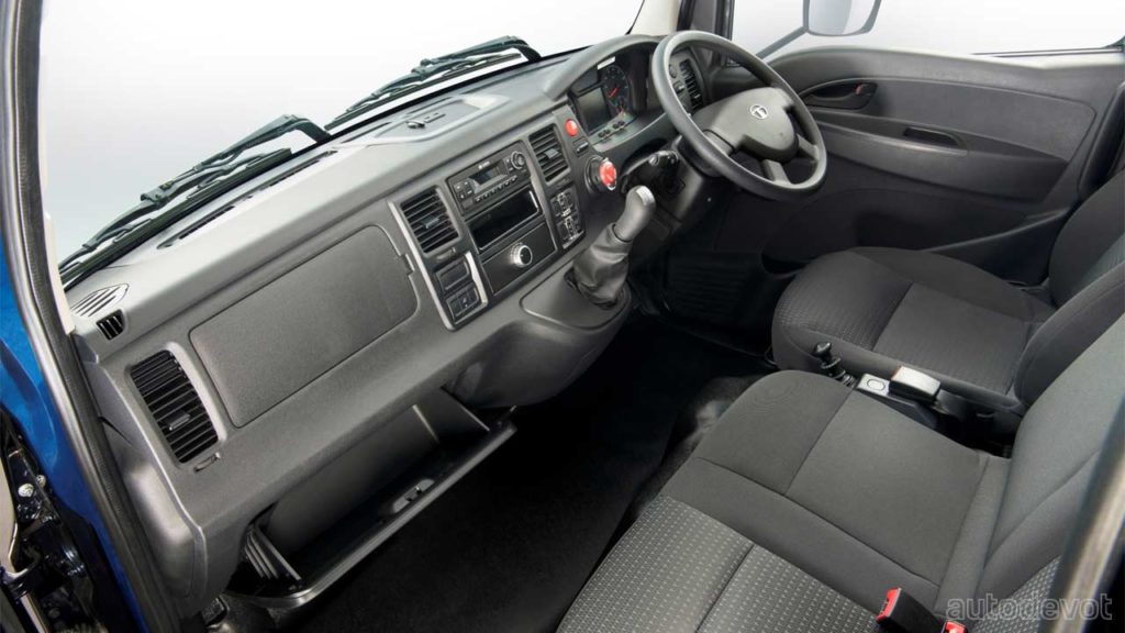 Tata-Motors-Ultra-Sleek-truck_interior