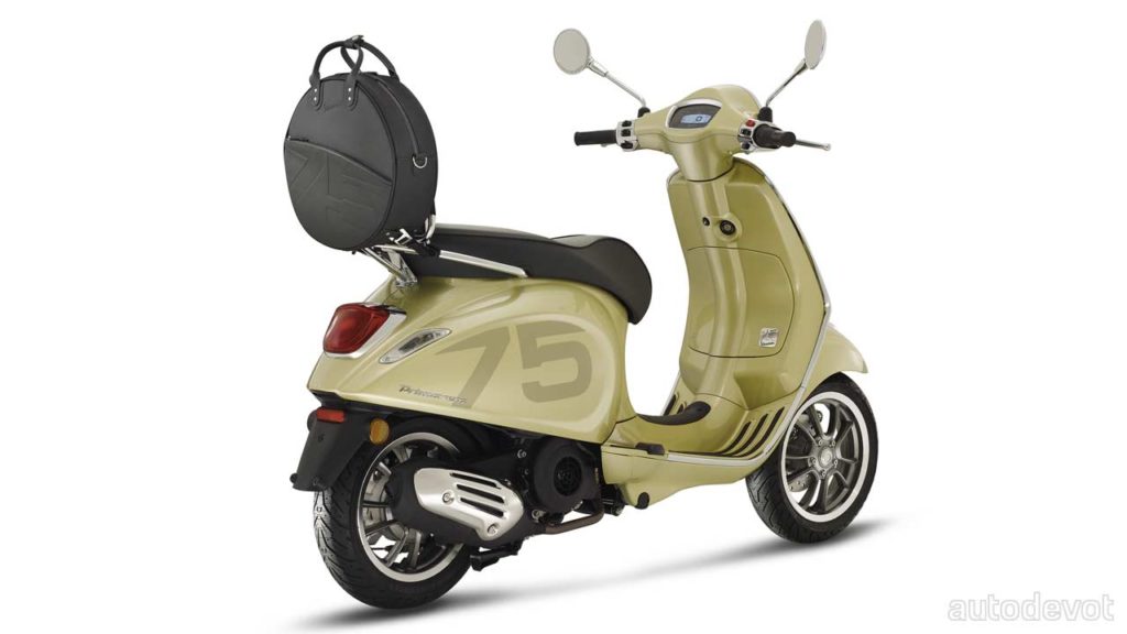 Vespa-Primavera-75th-Anniversary_2