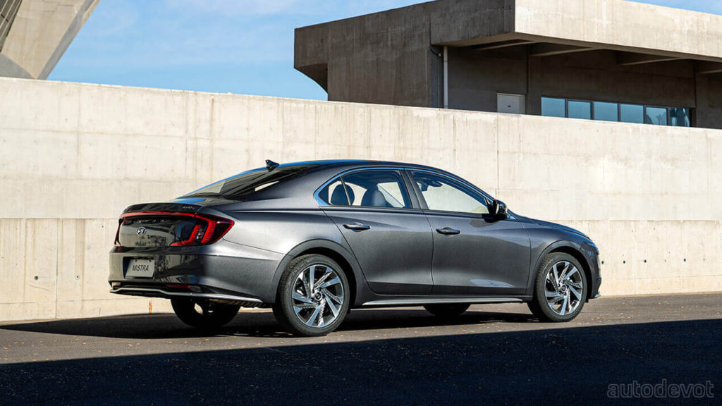 2021-Hyundai-Mistra_4