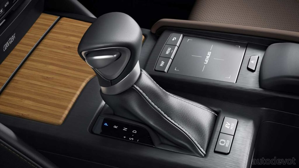 2022-Lexus-ES-300h_interior_centre_console
