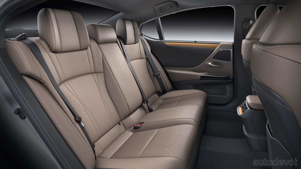2022-Lexus-ES-300h_interior_rear_seats
