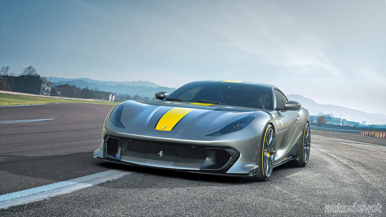 First-official-images-of-Ferrari-812-Superfast-special-edition_3