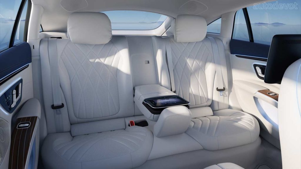 Mercedes-Benz-EQS_interior_rear_seats