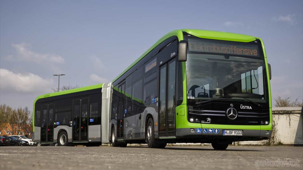 Mercedes-Benz-eCitaro-G-buses_2