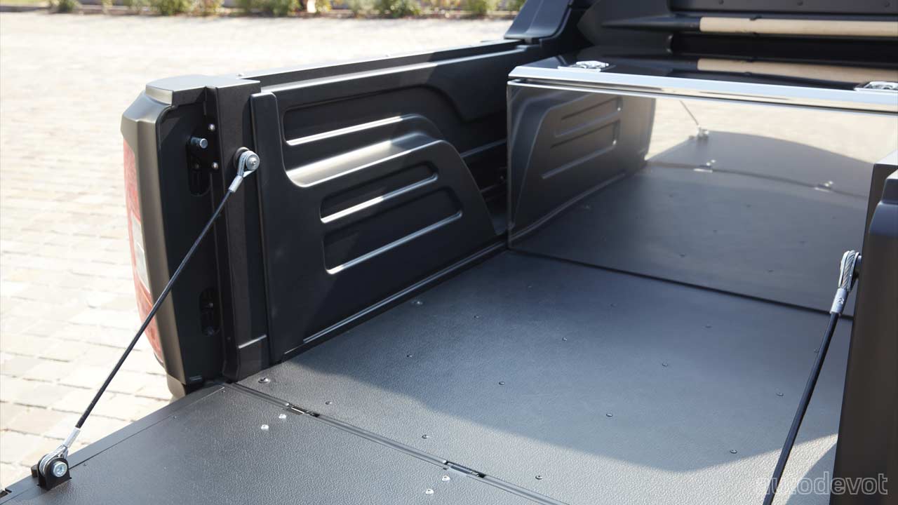 2021-Renault-Express-Van-pickup-version_2