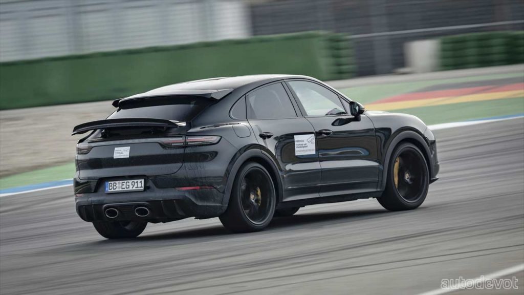 2021-high-performance-Porsche-Cayenne-prototype_3