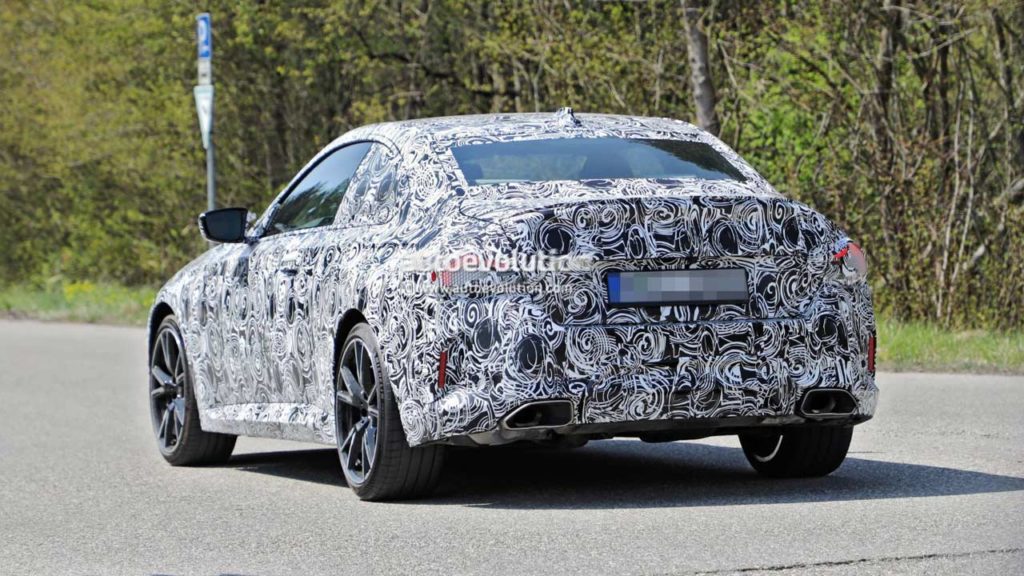 2022-BMW-2-Series-test-mule_3
