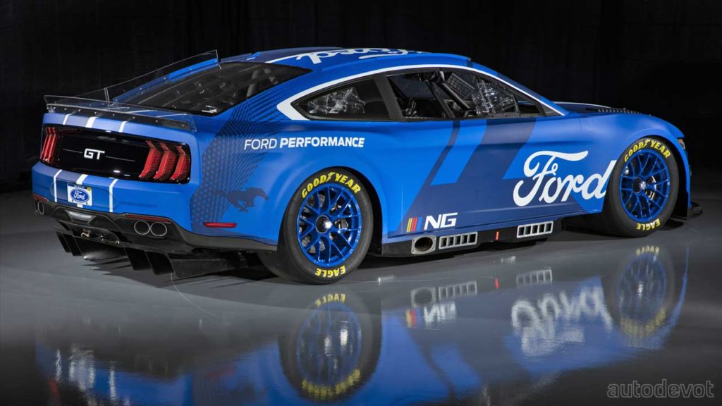 2022-Next-Gen-Ford-Mustang-for-NASCAR_3