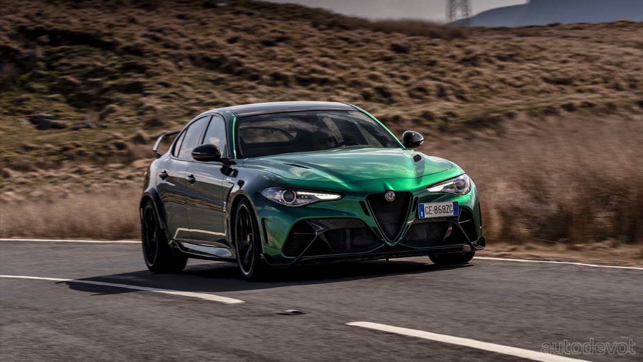 Alfa-Romeo-Giulia-GTAm