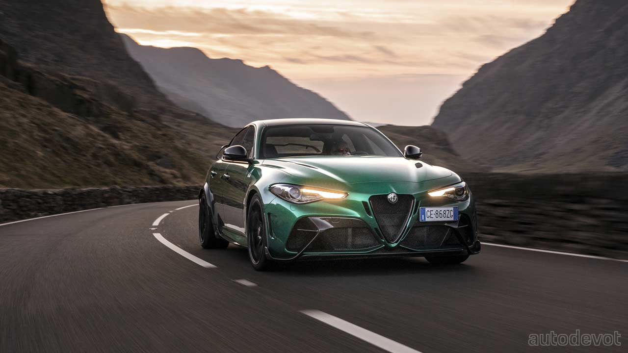 Alfa-Romeo-Giulia-GTAm_5