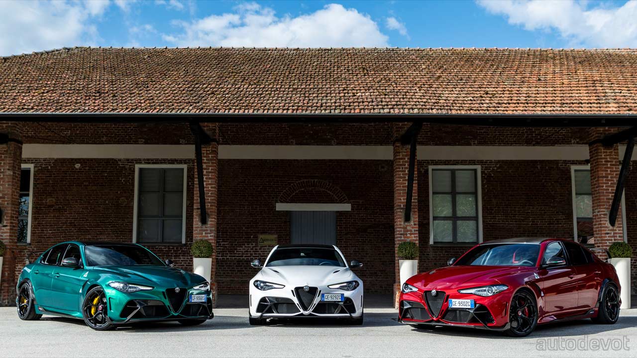 Alfa-Romeo-Giulia-GTAm_lineup