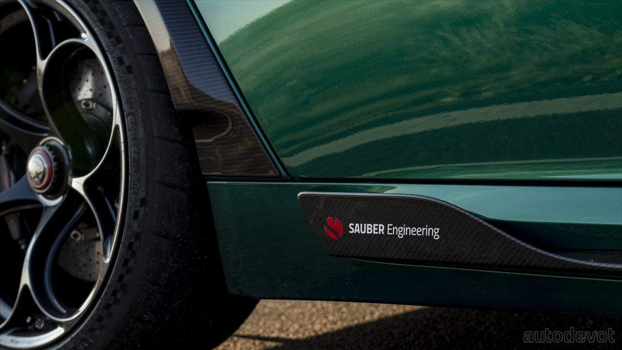Alfa-Romeo-Giulia-GTAm_side_fins