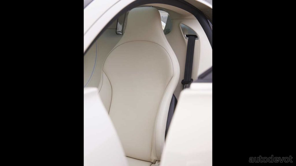 Bugatti-Chiron-Hermès_interior_seats