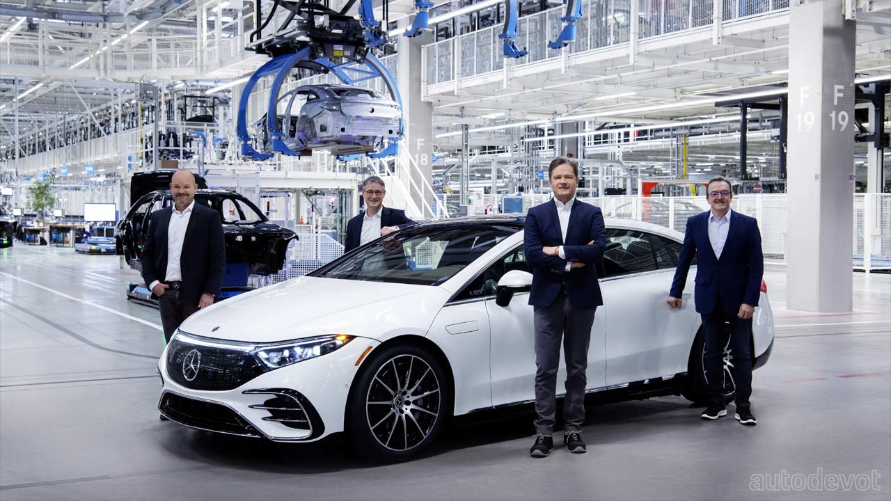 Mercedes-Benz-EQS-production-begins-at-Factory-56