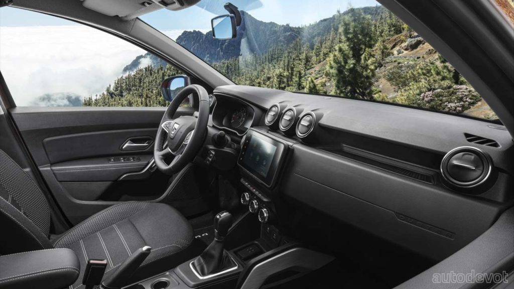 2021-Dacia-Duster-facelift_interior_2
