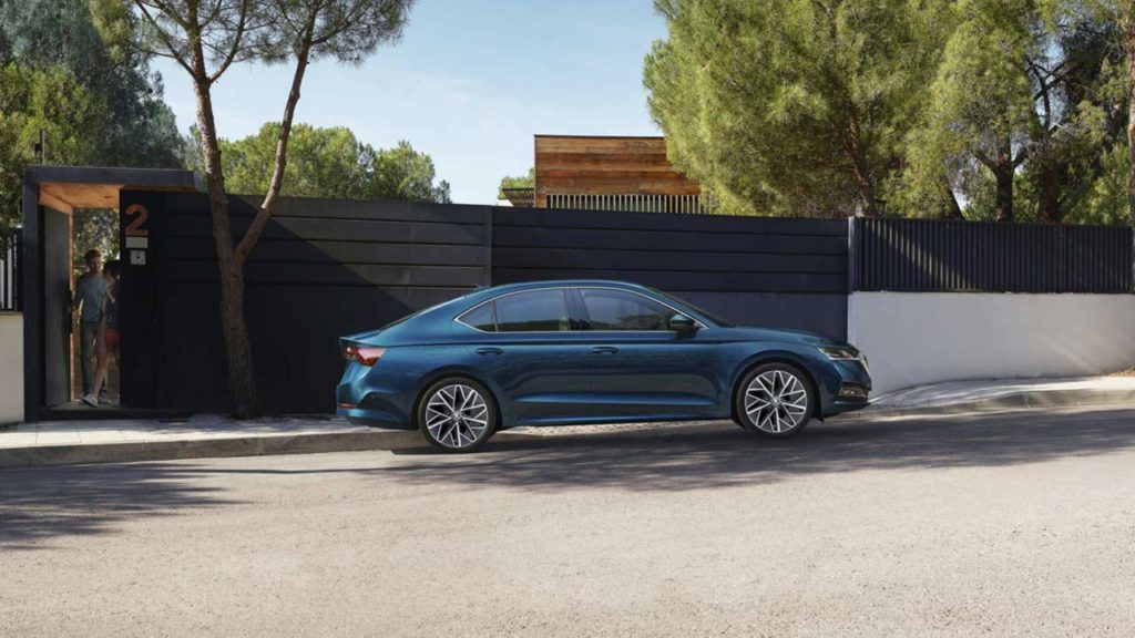 2021-Skoda-Octavia-India_3