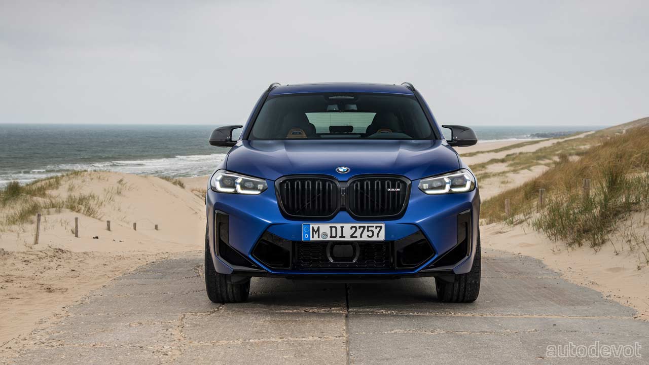 2022-BMW-X3-M-Competition_front