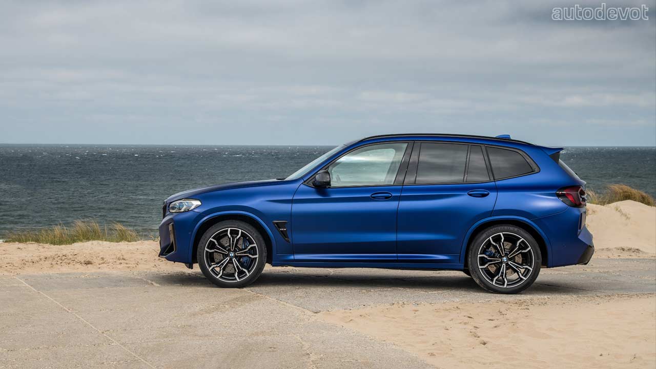 2022-BMW-X3-M-Competition_side