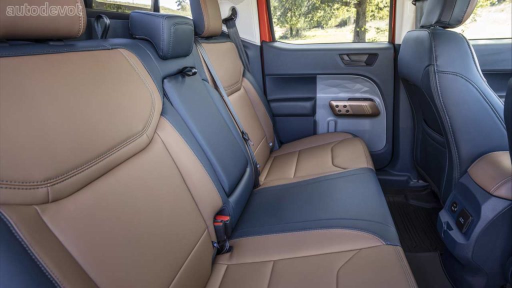 2022-Ford-Maverick-Lariat_interior_rear_seats