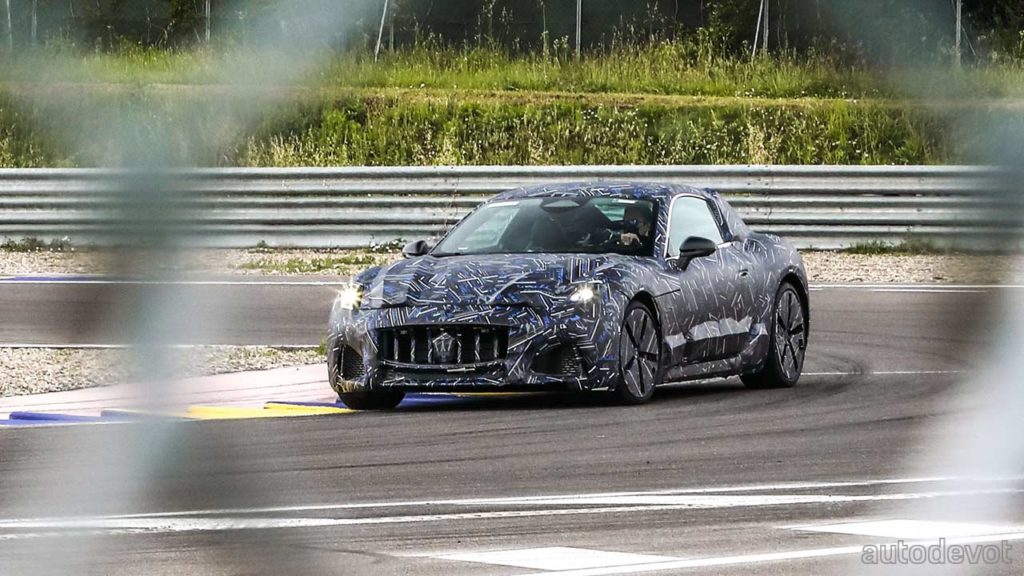 2022-Maserati-GranTurismo-prototype-teaser