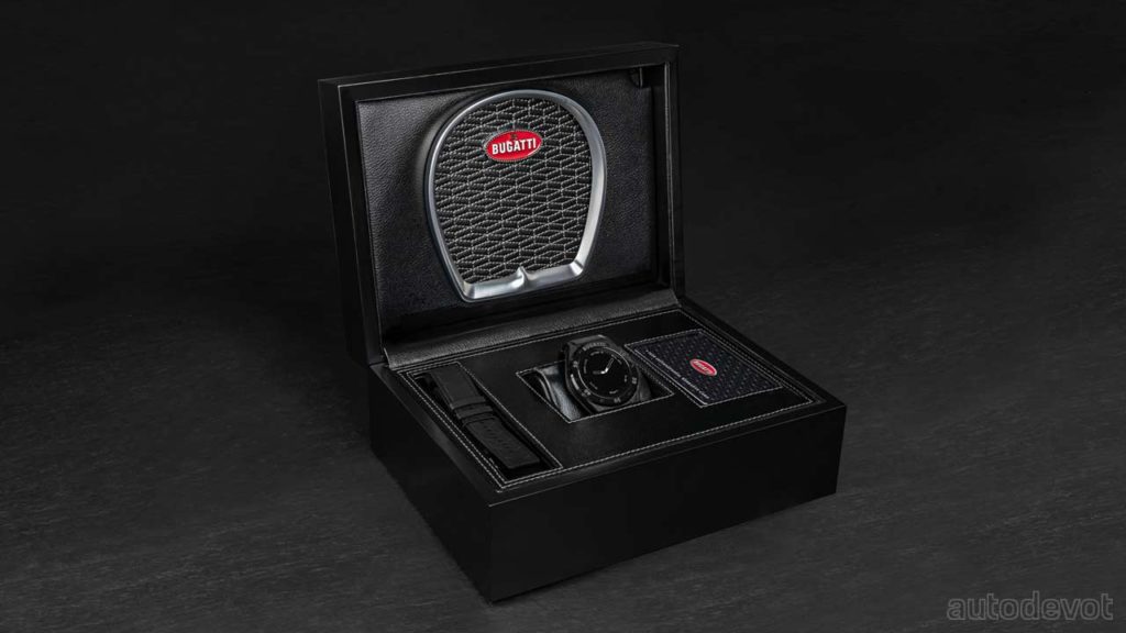 Bugatti-Ceramique-Edition-One-Viita-smartwatch_case