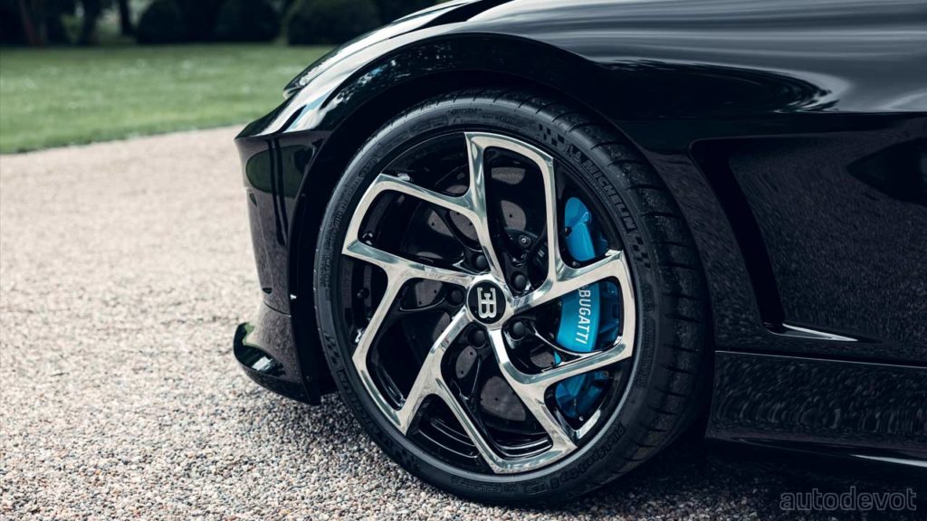 Bugatti-La-Voiture-Noire_final_production_version_wheels
