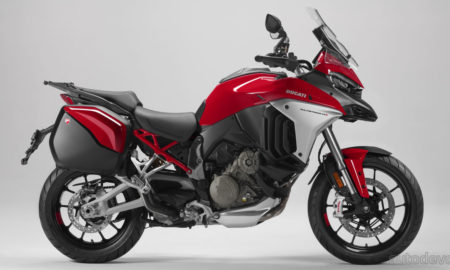 2021-Ducati-Multistrada-V4-S_side