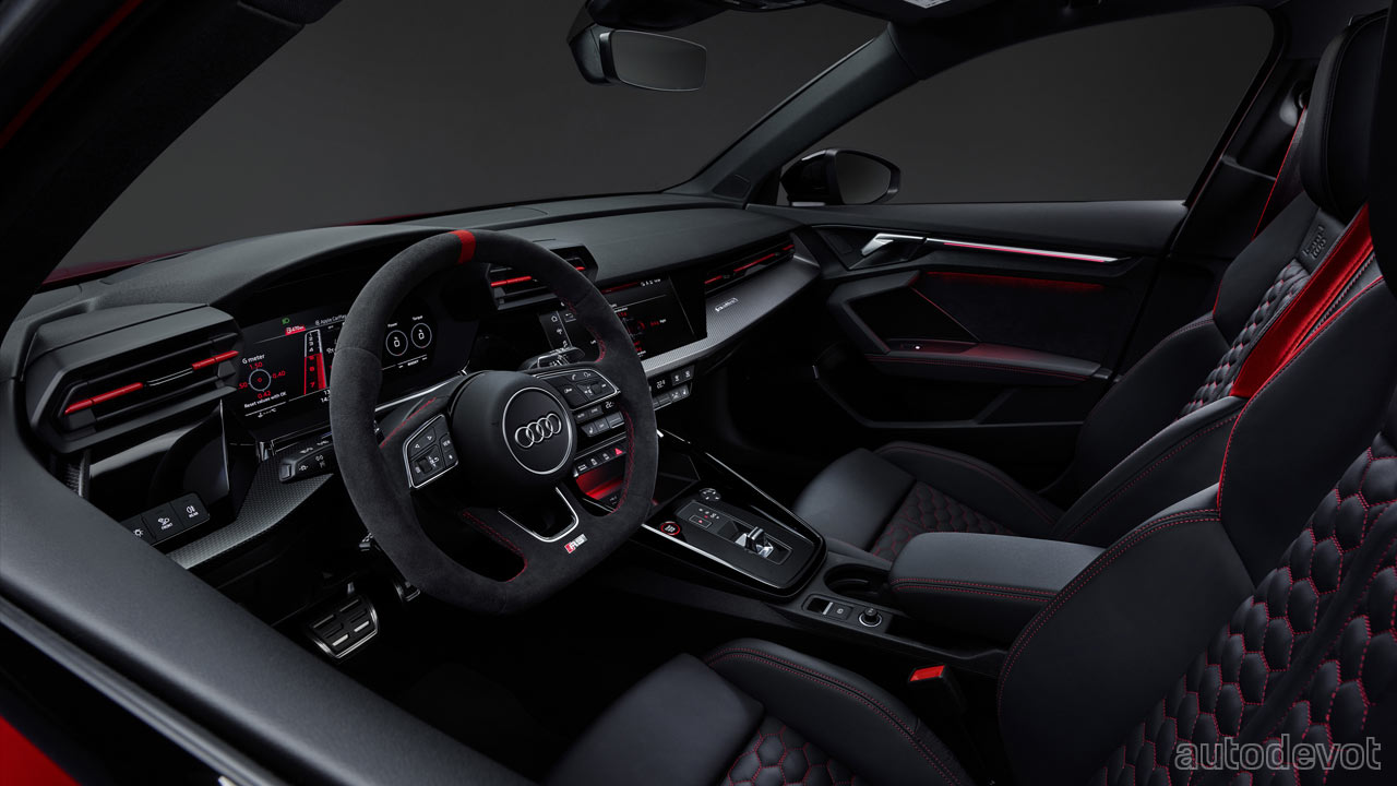 2022-Audi-RS-3-Sportback_interior_steering_wheel