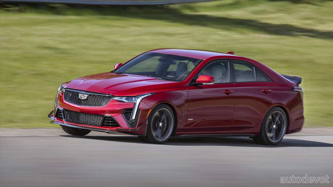 2022-Cadillac-CT4-V-Blackwing