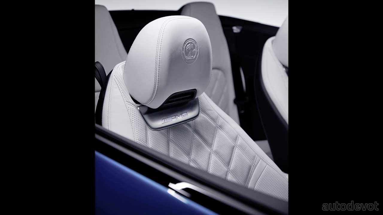 2022-R232-Mercedes-Benz-SL_interior_front_seats