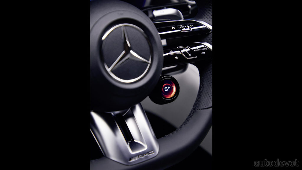 2022-R232-Mercedes-Benz-SL_interior_steering_wheel