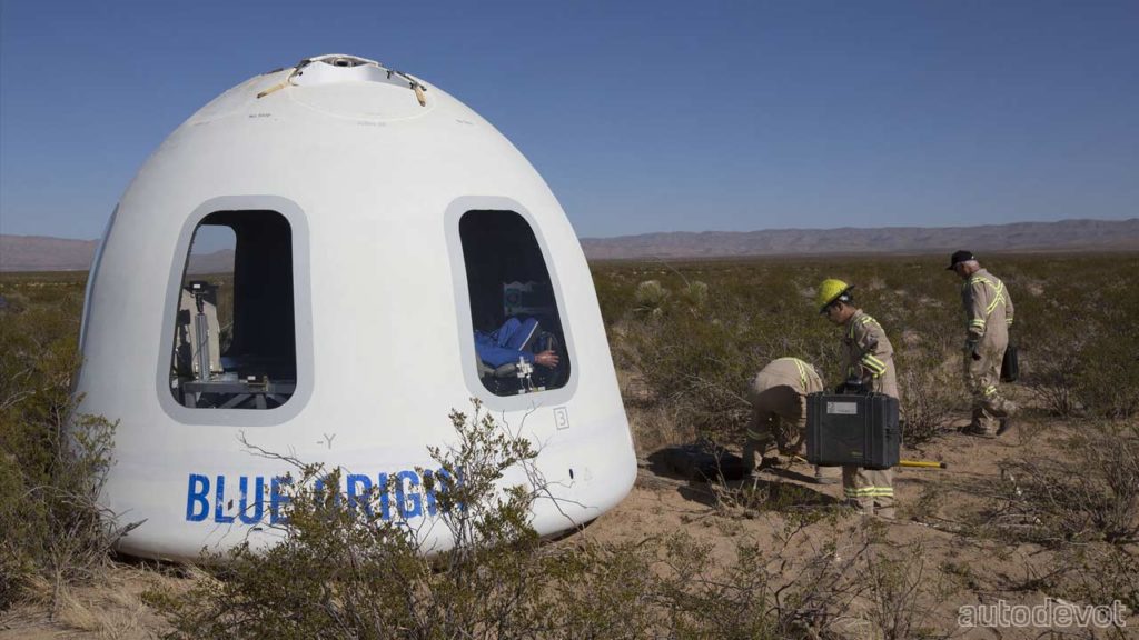 Blue-Origin-New-Shepard-capsule